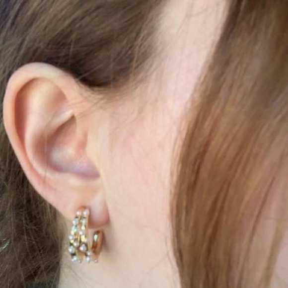 SUGARFIX by BaubleBar Pearl and Gold Double Hoop Earrings - Gold. NWT - Picture 7 of 7